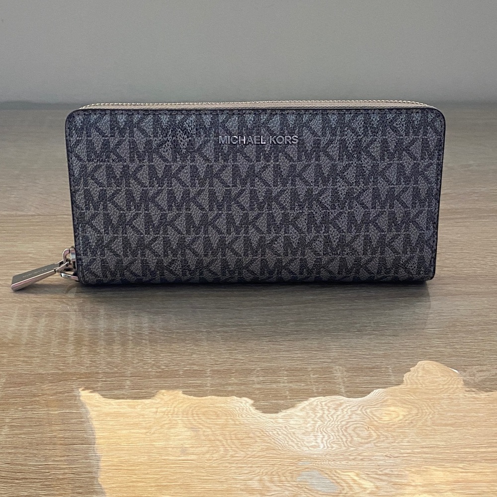 Michael Kors Black Monogram Zip Wallet